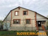Двухэтажный кирпичный дом фото0